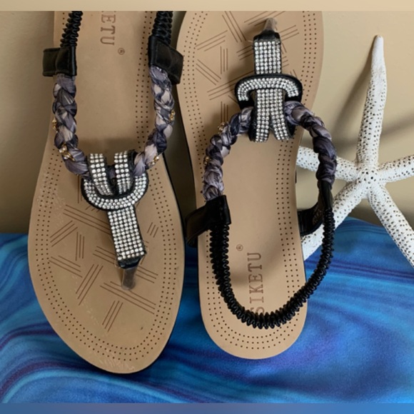 SIKETU ladies fabric rhinestone embellished wedge thong in size 9. LNWOT - Picture 4 of 10